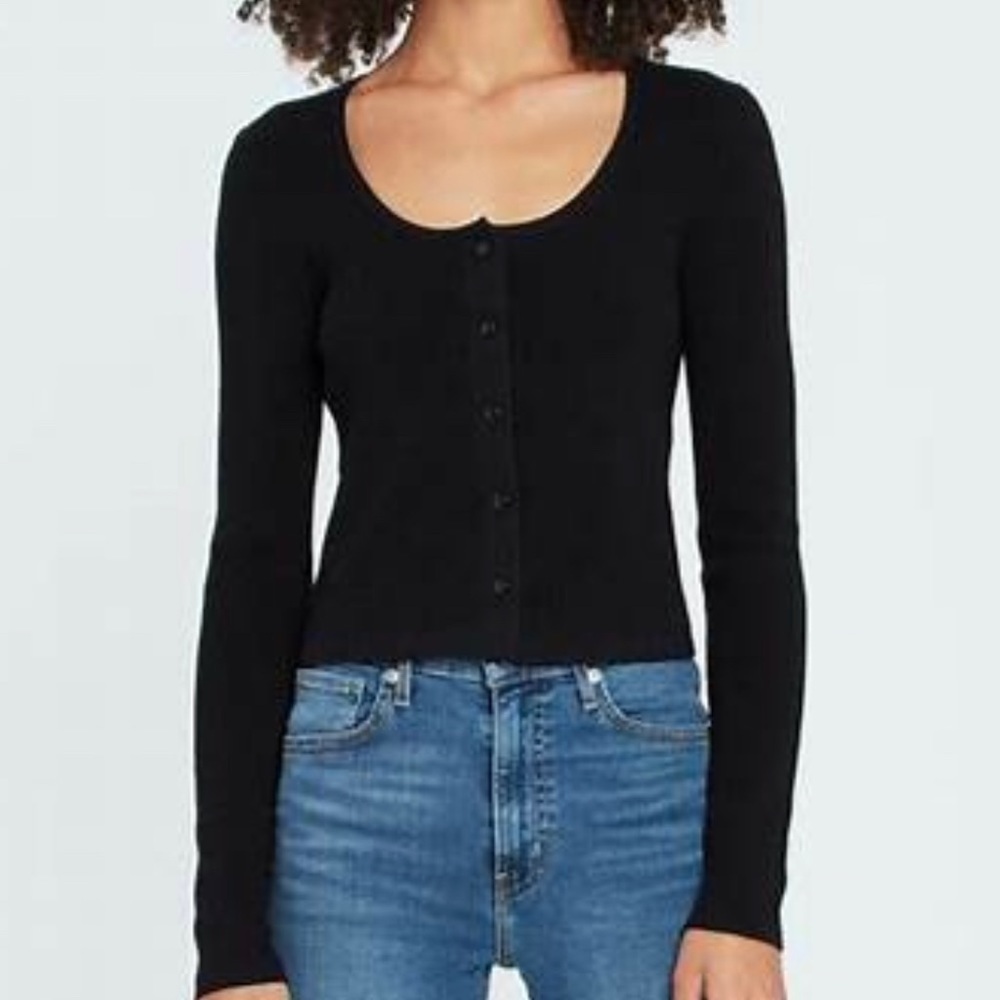 Billie the label Sheryl scoop neck sweater black medium